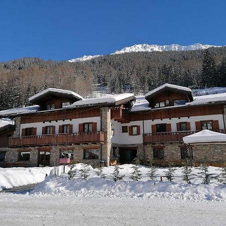 Le Reve Bed & Breakfast Courmayeur Ngoại thất bức ảnh