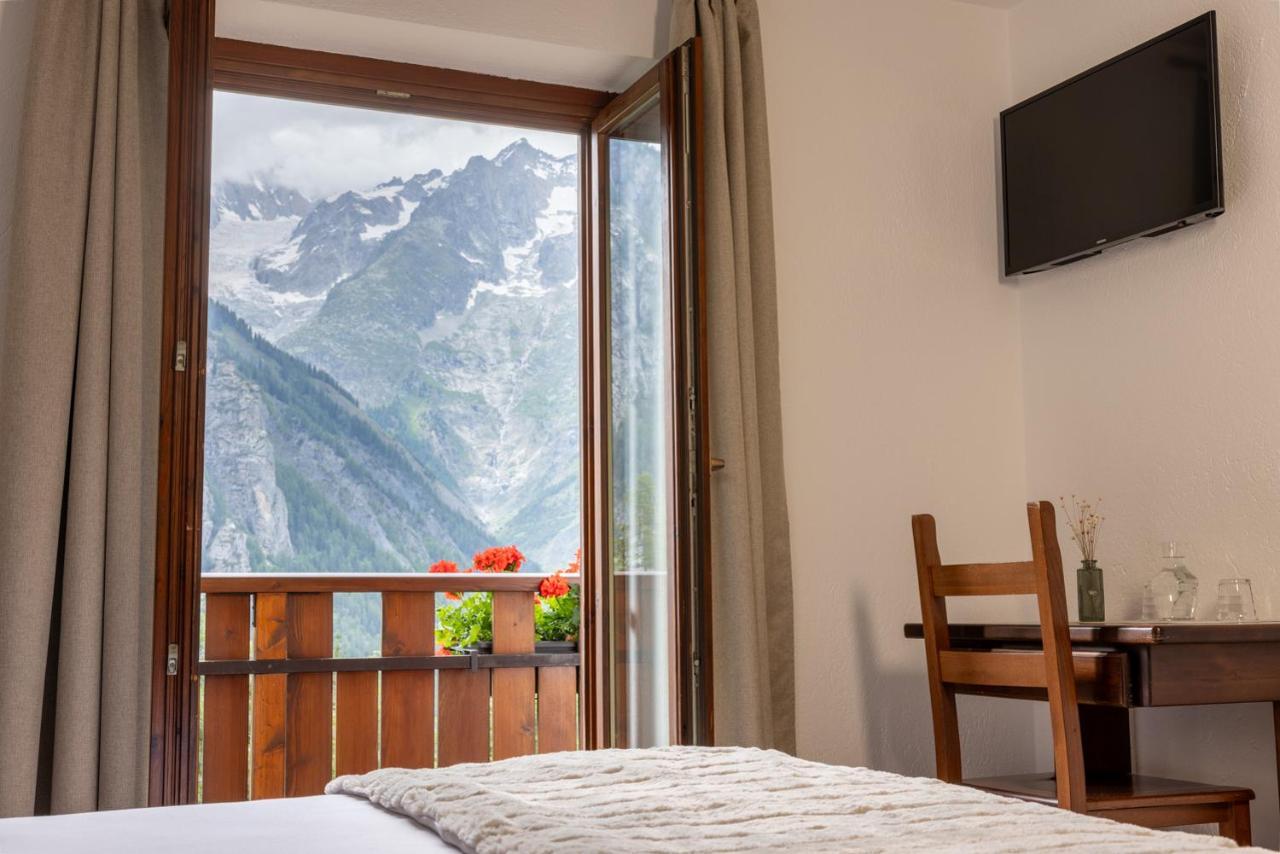 Le Reve Bed & Breakfast Courmayeur Ngoại thất bức ảnh