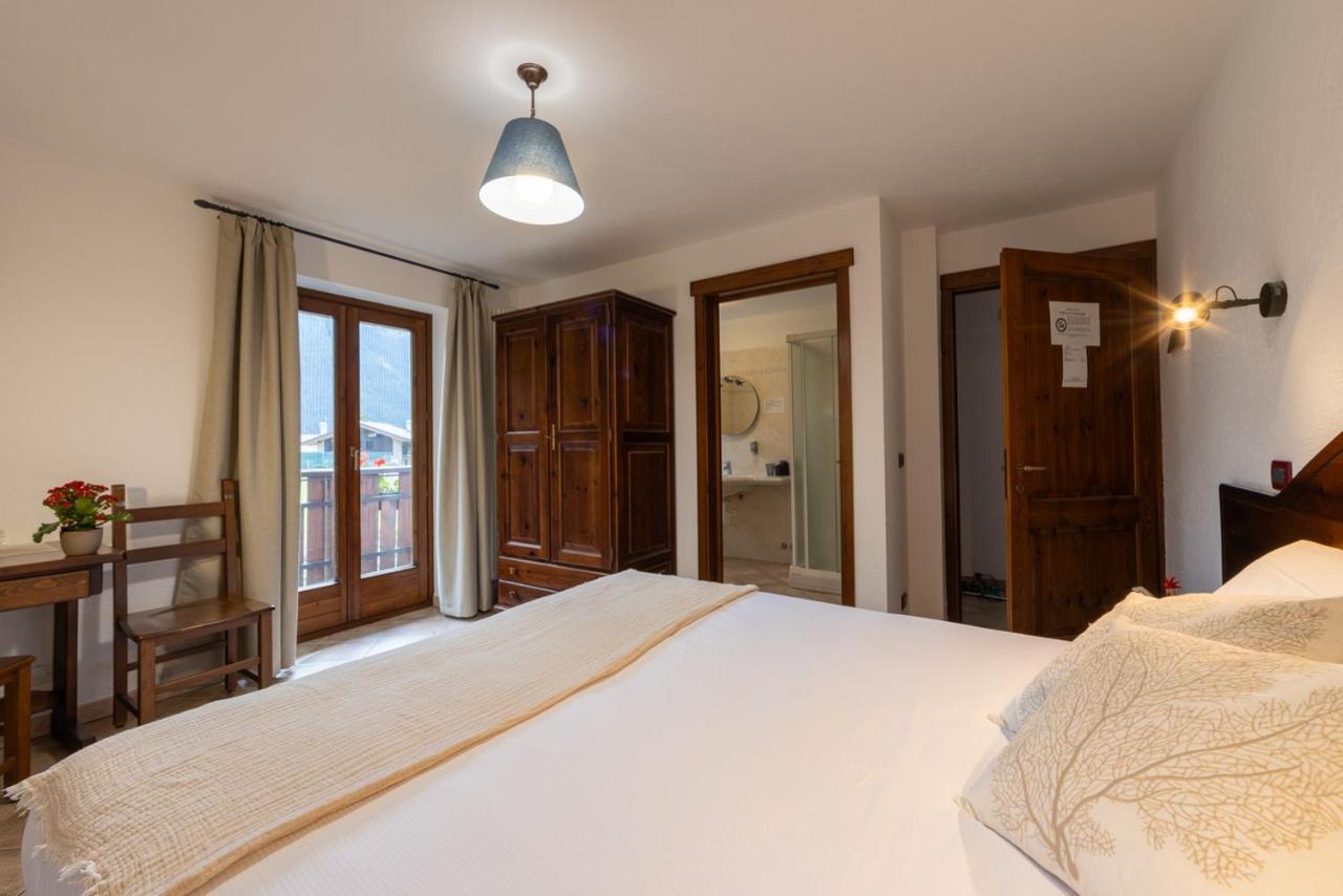 Le Reve Bed & Breakfast Courmayeur Ngoại thất bức ảnh