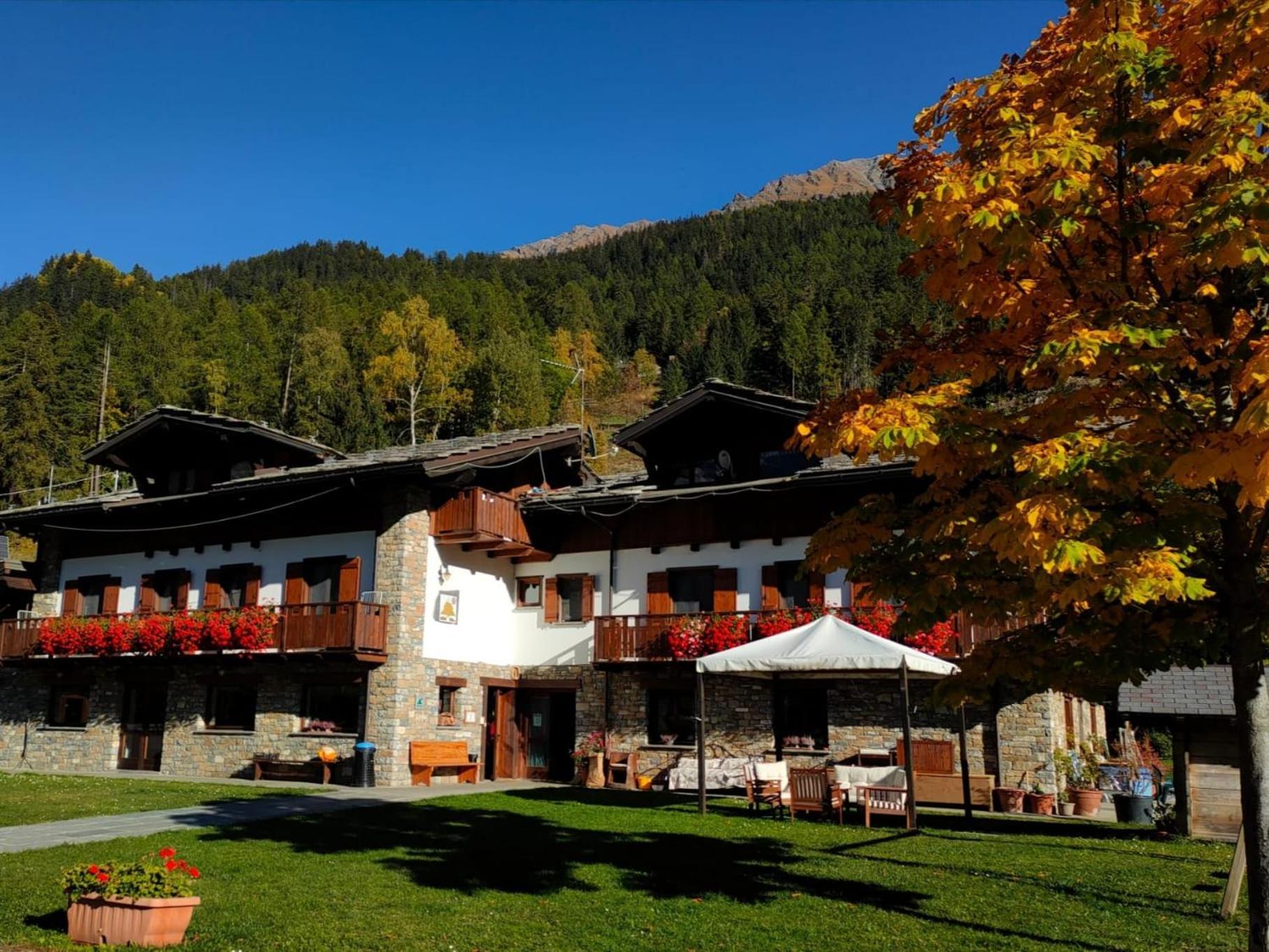 Le Reve Bed & Breakfast Courmayeur Ngoại thất bức ảnh